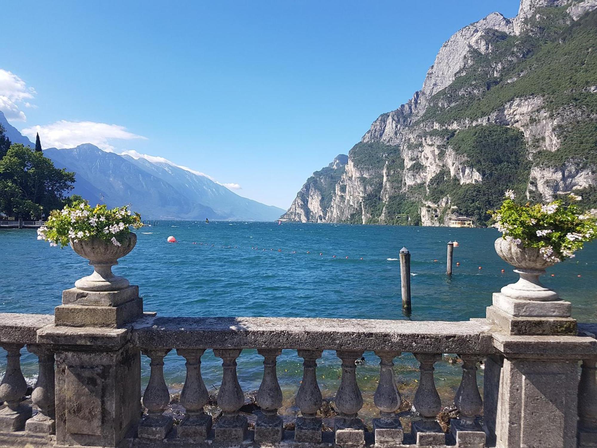Infinity View Garda Lake Tenno Eksteriør billede